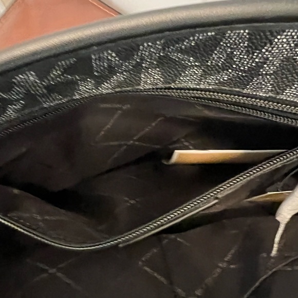 Michael Michael KoRs Jet Set Top Zip Tote - Picture 7 of 10